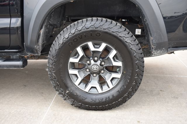 Used 2018 Toyota Tacoma Truck