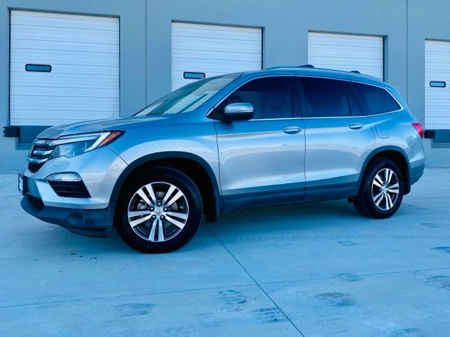 2016 Honda Pilot EX-L AWD with Honda Sensing