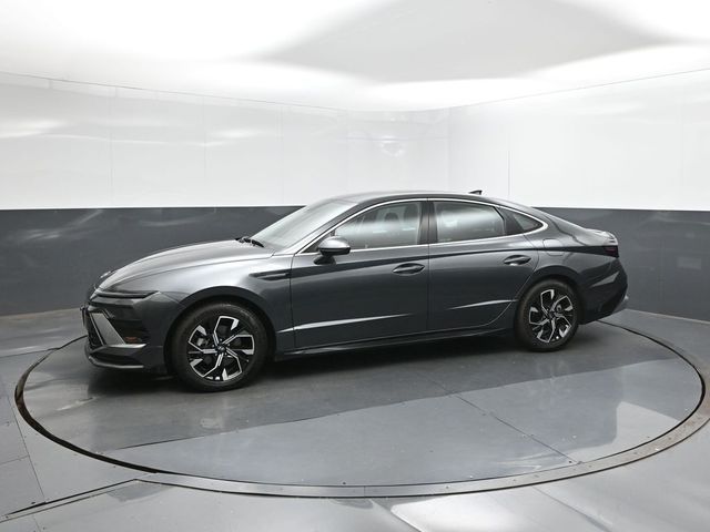 Used 2025 Hyundai Sonata Sedan