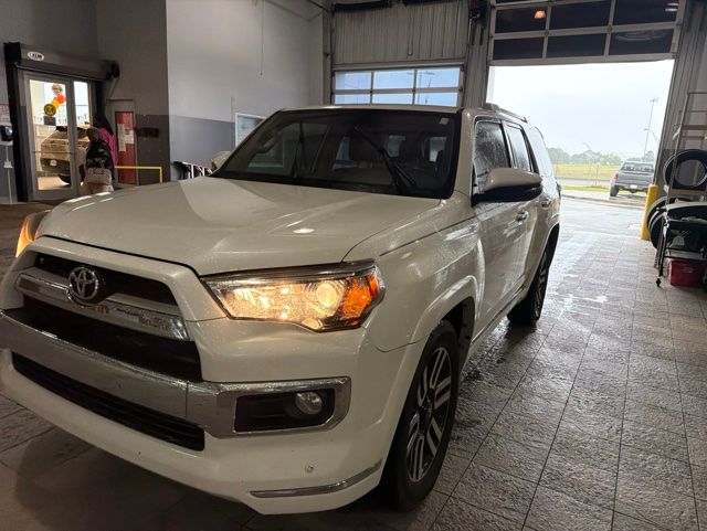 2019 Toyota 4Runner Limited V6's photo