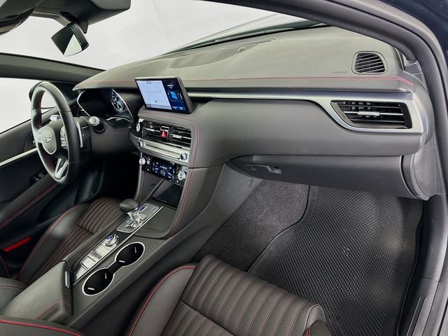 Thumbnail: 2025 Genesis G70 - 30