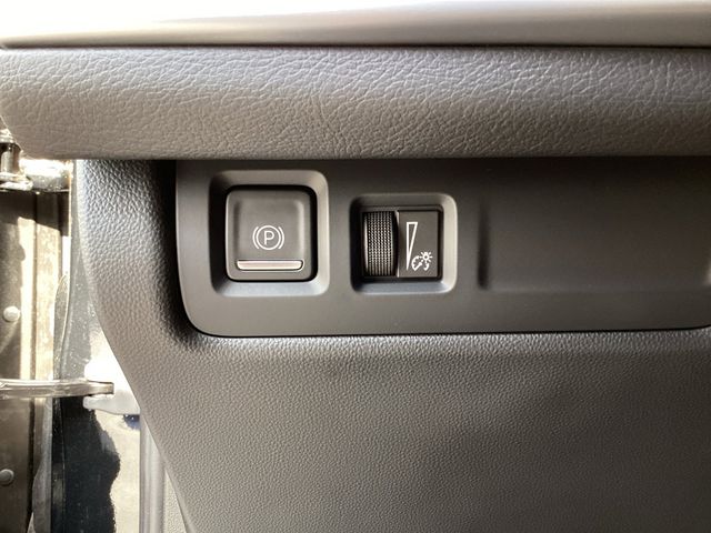 Used Car 2024 Cadillac Xt4  Luxury For Sale Under $35,000 In San Antonio, Texas