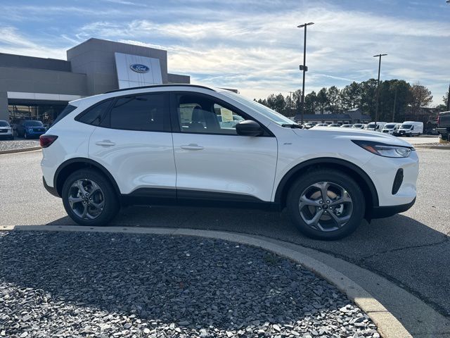 2026 Ford Escape ST-Line FWD