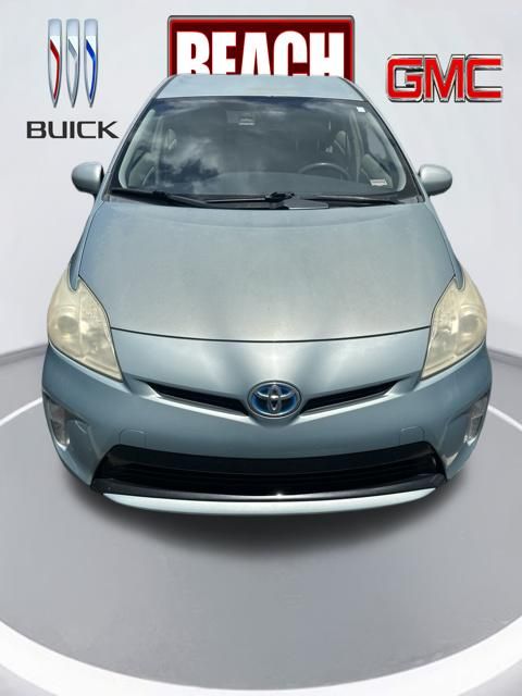 2013 Toyota Prius FWD Hatchback