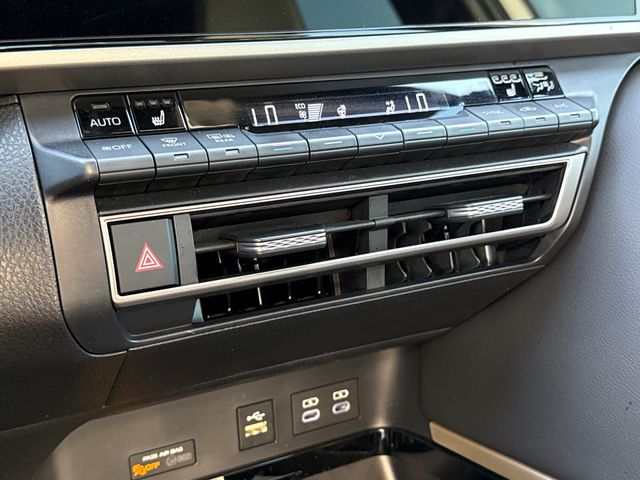 Used 2025 Toyota Camry Sedan