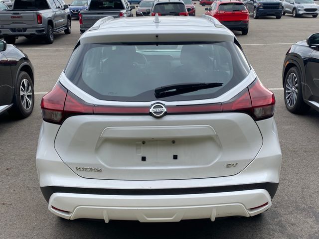 2021 Nissan Kicks SV 4