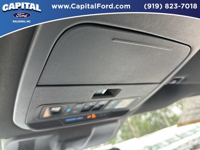 Used 2025 Blue Ford XLT image 33