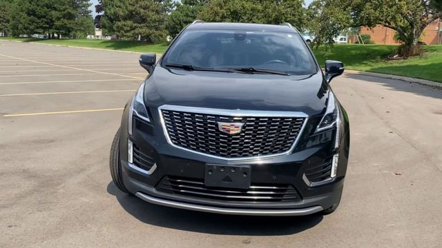 2021 Cadillac XT5 Premium Luxury 3