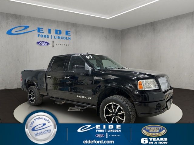 Black Clearcoat 2007 Lincoln Mark LT Pickup Truck  4-Speed Automatic Overdrive
