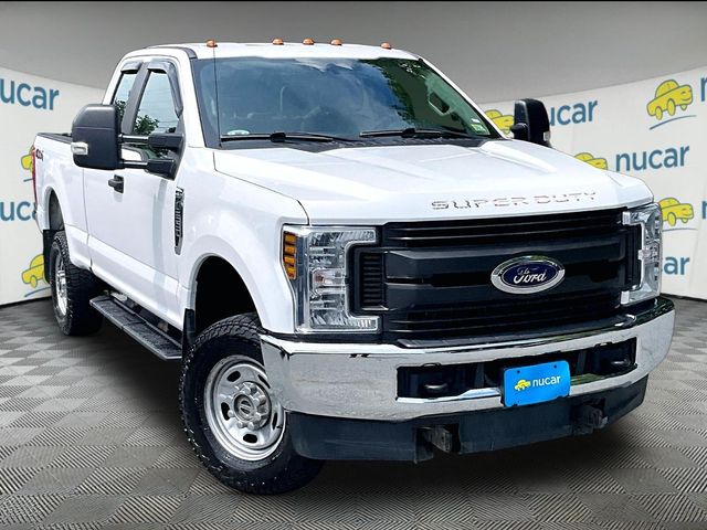 Oxford White 2019 Ford F-250 Super Duty Pickup Truck Four-Wheel Drive 6-Speed Automatic
