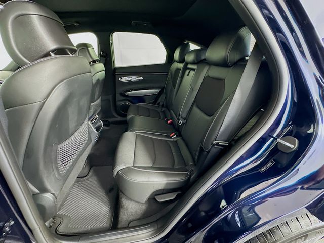 Thumbnail: 2025 Genesis GV70 - 25