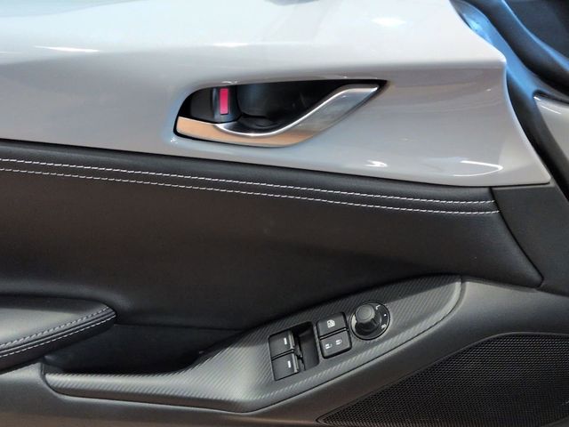 2025 Mazda MX-5 Miata Grand Touring - Photo 13