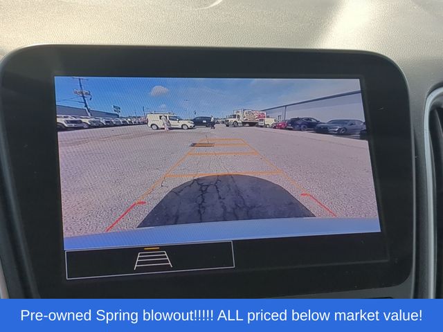 Used 2025 Summit White Chevrolet LT image 31