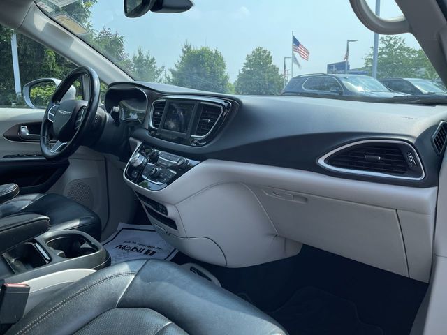 Used 2019 Chrysler Pacifica For Sale in New Hudson, MI