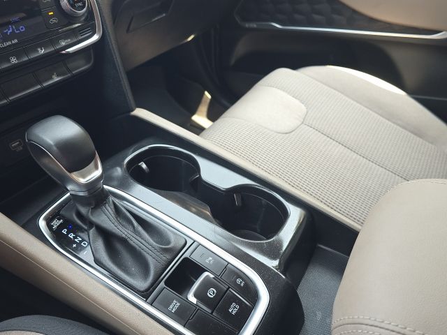 2019 Hyundai Santa Fe SEL Plus:B02324A