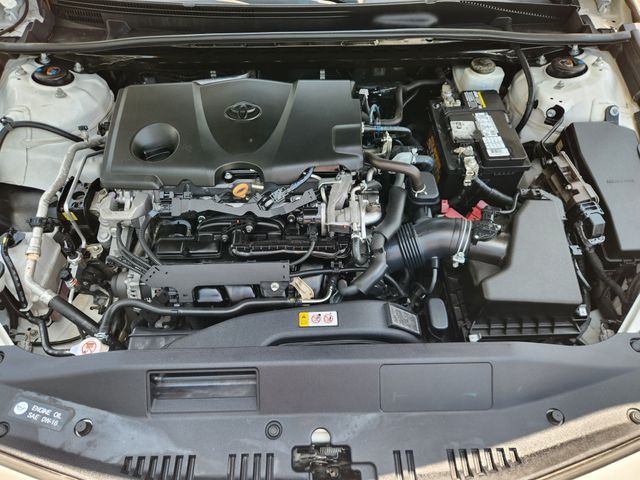 2019 Toyota Camry SE White at Cook Ford