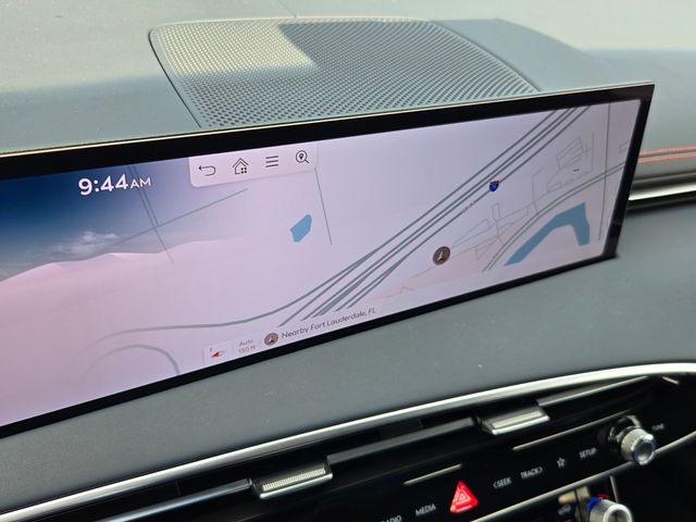 2027 Genesis Gv70