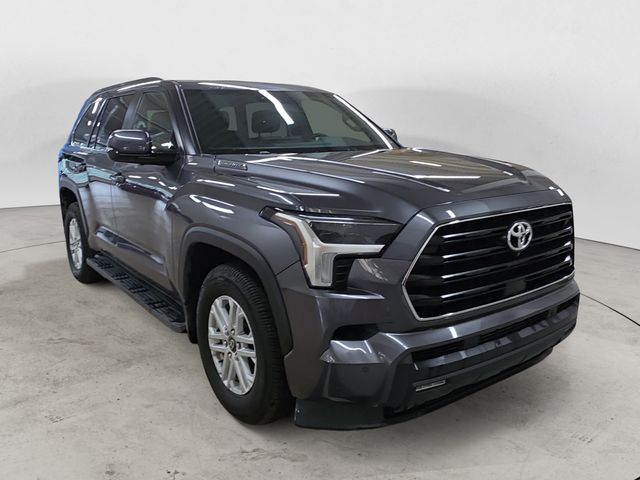 Used 2025 Gray Toyota SR5 image 3