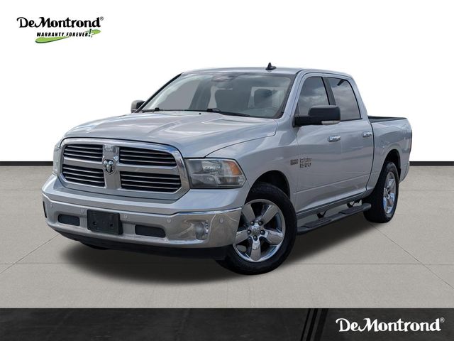 Bright Silver Metallic Clearcoat 2017 RAM 1500 Lone Star Crew Cab RWD Pickup Truck 4X2 8-Speed Automatic
