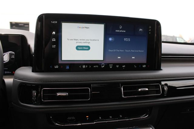 New 2026 Black Lincoln Reserve image 16