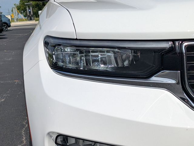 2025 Jeep Grand Cherokee Limited 4x2