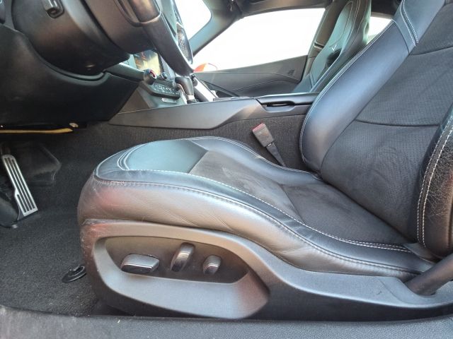 2014 Chevrolet Corvette Stingray Base:43974A2