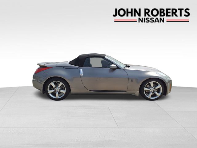 2009 Nissan 350Z Touring 24