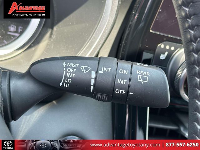 Used 2023 Toyota Highlander SUV