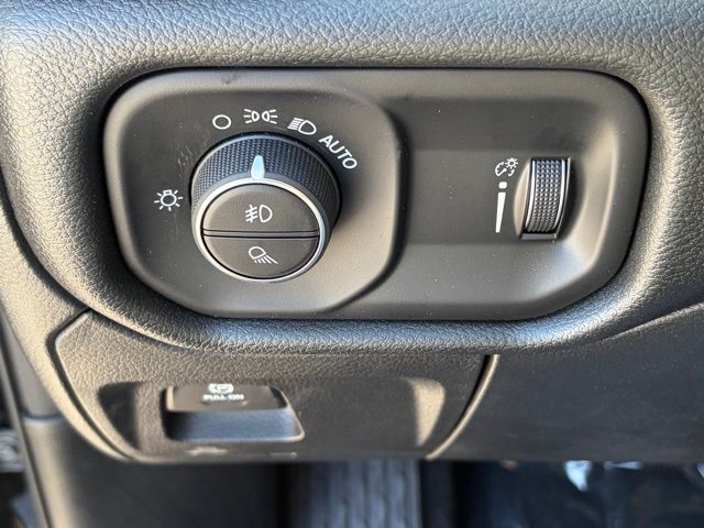 new 2026 Ram 1500 car, priced at $45,822