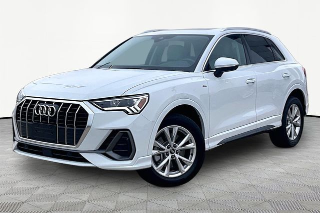 Glacier White Metallic 2022 Audi Q3 quattro Premium Plus S Line 45 TFSI SUV / Crossover All-Wheel Drive 8-Speed Automatic