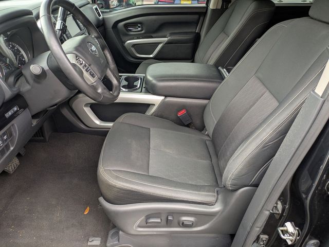 Used 2019 Nissan Titan SV 4D Crew Cab
