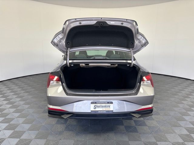 Used 2023 Hyundai Elantra Sedan