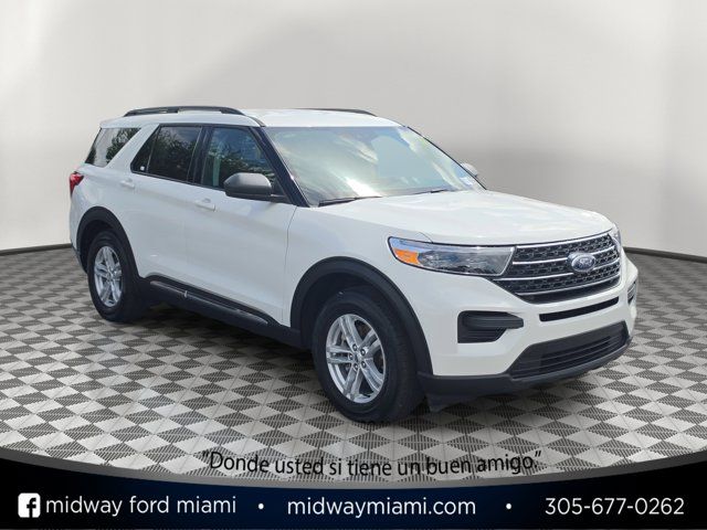 Star White Metallic Tri-Coat 2024 Ford Explorer XLT RWD SUV / Crossover Rear-Wheel Drive Automatic