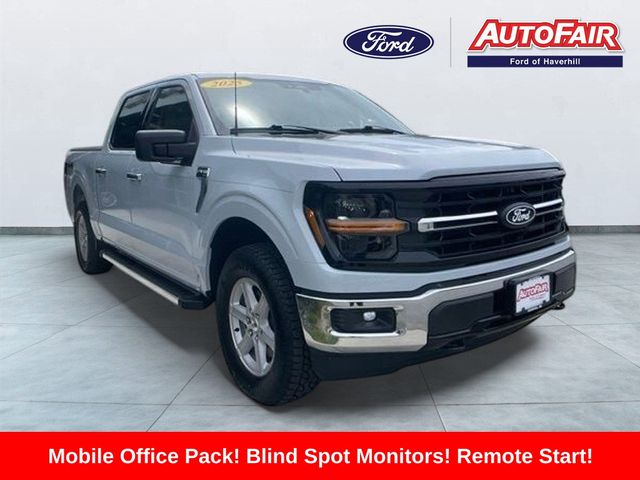 Space White Metallic 2025 Ford F-150 Pickup Truck Four-Wheel Drive Automatic