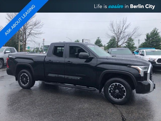 Midnight Black Metallic 2024 Toyota Tundra Pickup Truck Four-Wheel Drive Automatic