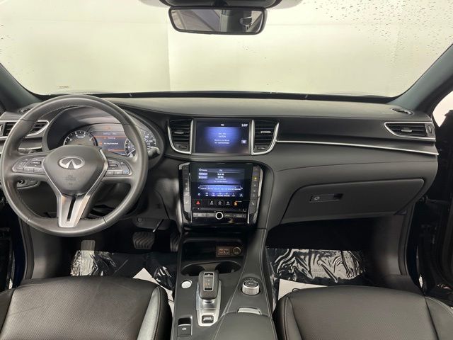 Certified Used 2025 Blue INFINITI LUXE image 36