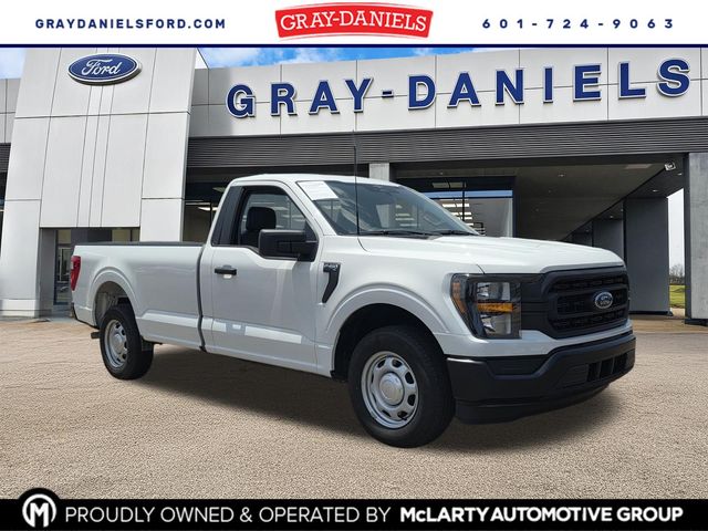 Oxford White 2023 Ford F-150 Pickup Truck 4X2 Automatic