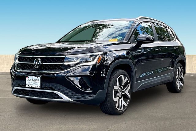 2023 Volkswagen Taos SEL 4Motion