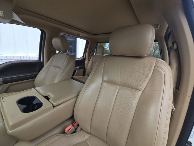 2018 Ford F-150 Lariat:45410C1