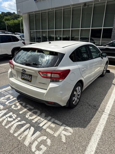 2019 Subaru Impreza 2.0i White at Subaru and VW of Moon Township