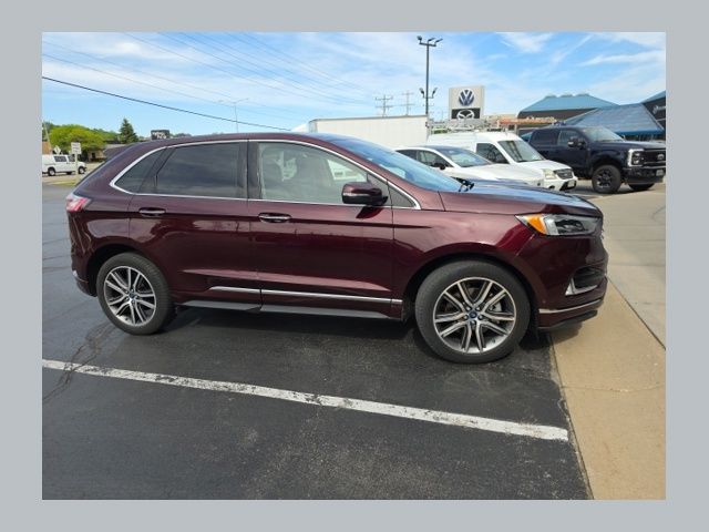 Red (Burgundy Velvet Metallic Tinted Clearcoat) 2019 Ford Edge SUV / Crossover All-Wheel Drive 8-Speed Automatic