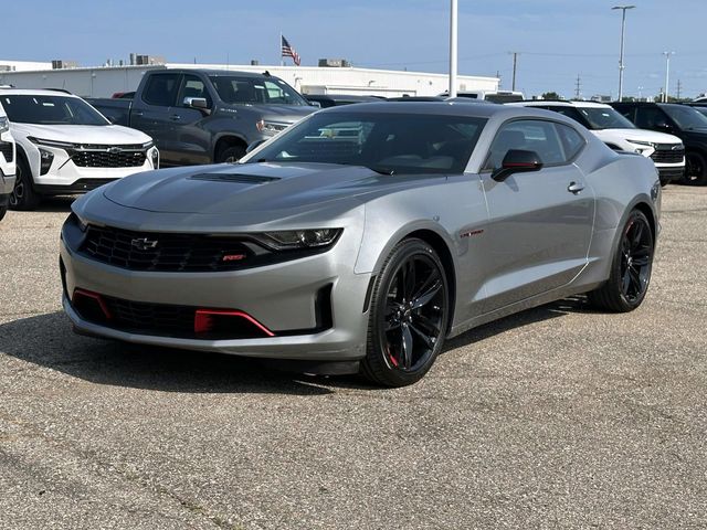 Sharkskin Metallic 2024 Chevrolet Camaro Coupe Rear-Wheel Drive Automatic
