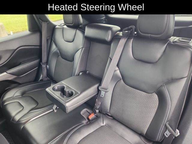 Used 2020 Jeep Cherokee For Sale in Grove City, OH