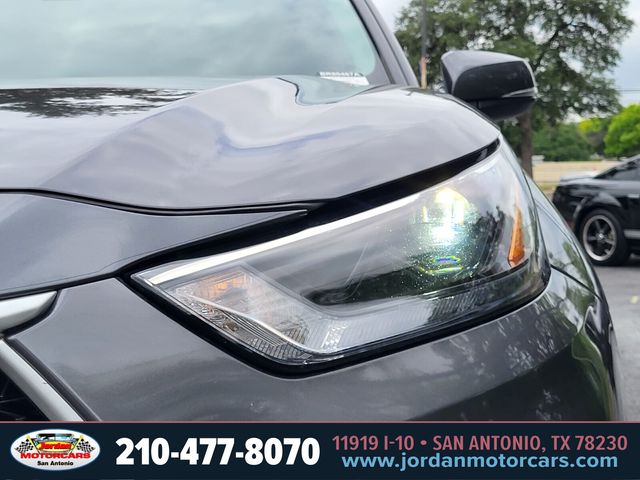 Used Car 2023 Toyota Highlander Hybrid  Xle For Sale Under $40,000 In San Antonio, Texas