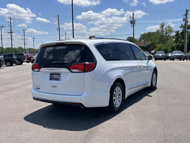 used 2018 Chrysler Pacifica car, priced at $16,491