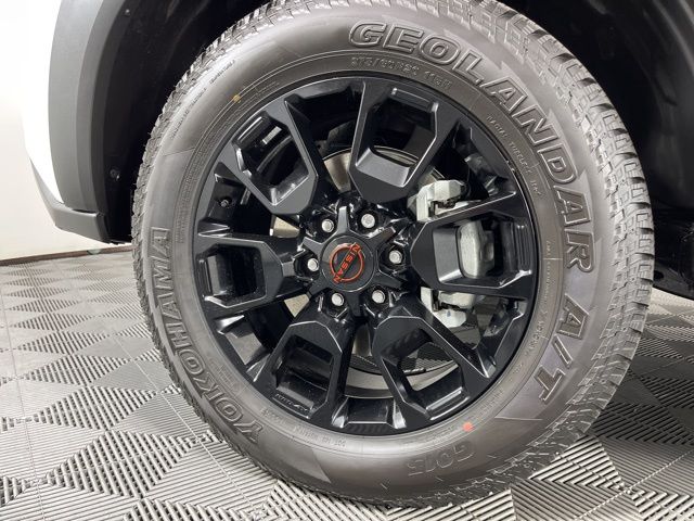 2025 Aspen White Tricoat Nissan Armada PRO-4X 4X4 SUV