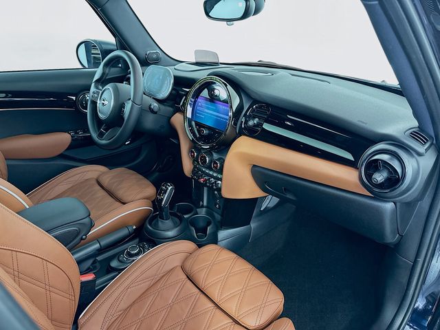 Thumbnail: 2024 MINI Cooper - 30