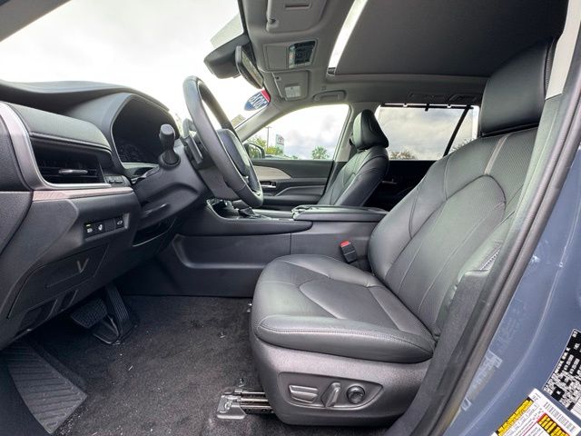 Used 2026 Toyota Grand Highlander SUV