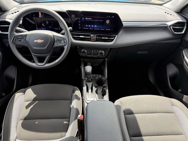 2025 Chevrolet TrailBlazer LT - 11