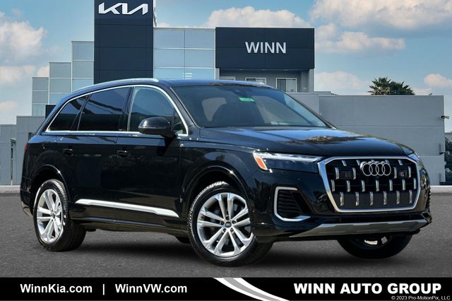 Black 2025 Audi Q7 SUV / Crossover All-Wheel Drive 8-Speed Automatic